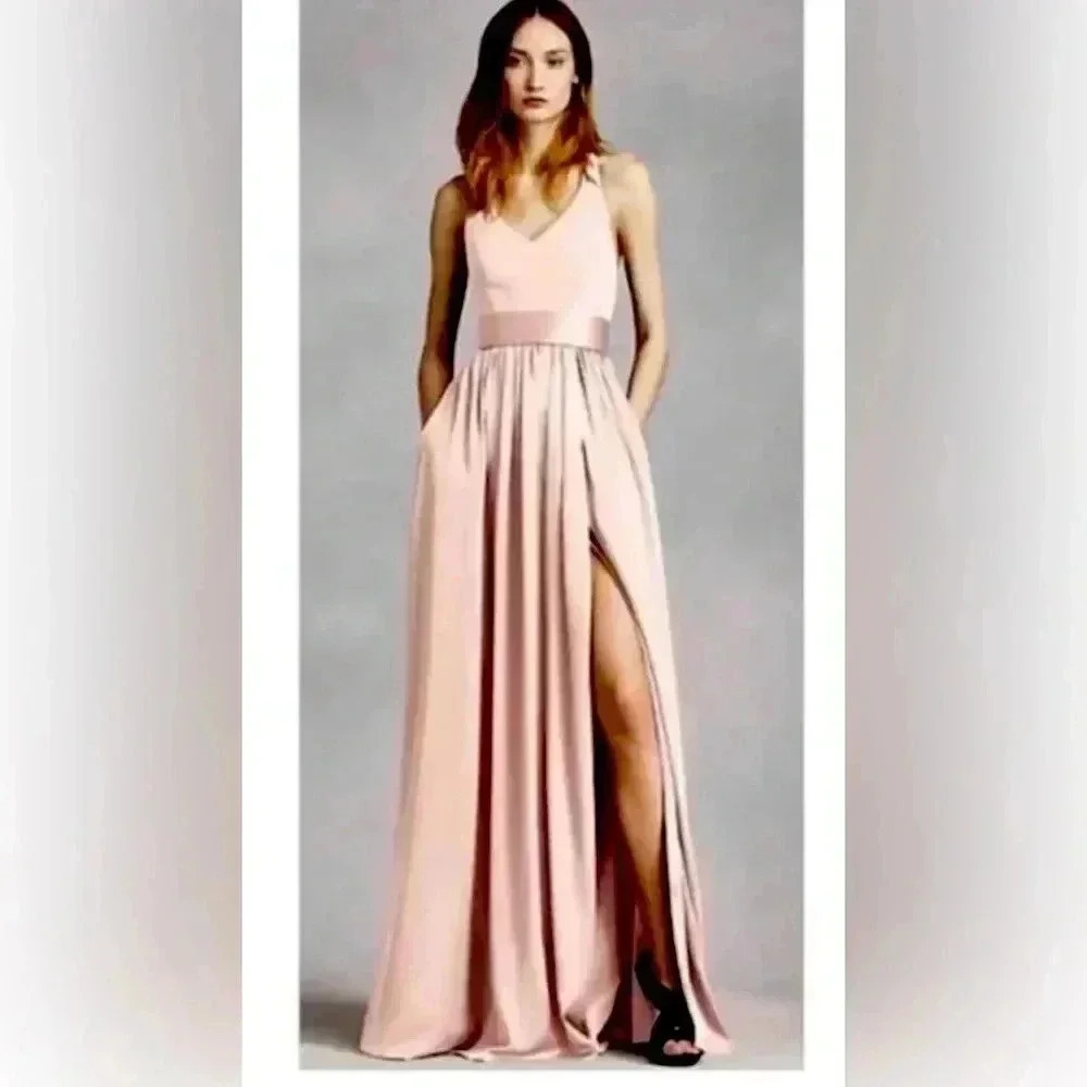 VERÁ WANG Women’s blush color dress size 4 New no tags